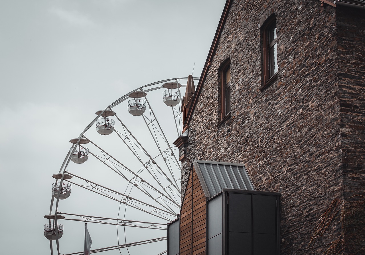 découvrez les bâtiments passifs, une solution innovante et écologique pour construire des espaces durables et éco-énergétiques. apprenez comment ces structures optimisent l'efficacité énergétique tout en garantissant confort et faible empreinte carbone.